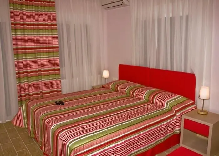 Horizontas Apart Otel Nea Plagia