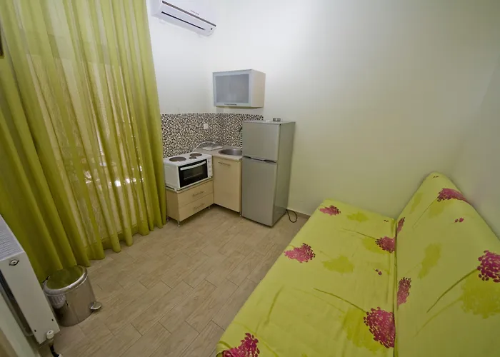 Apart Otel Horizontas Nea Plagia